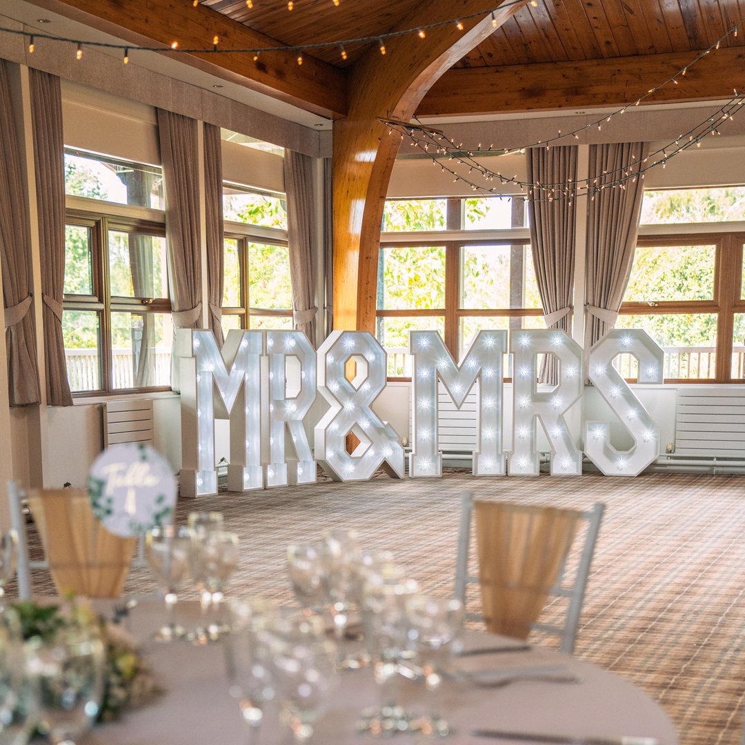 Image of safari lodge wedding set up square 1080x1080